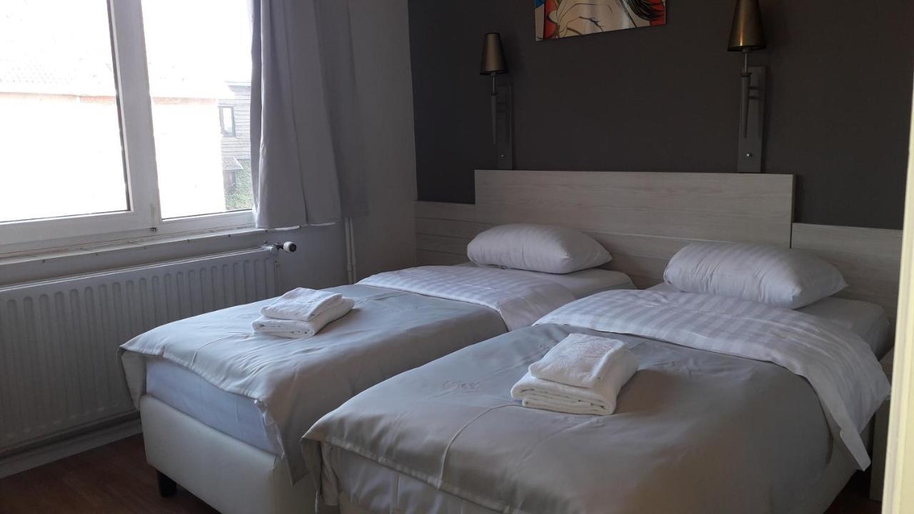 Hotel Auberge Van Strombeek Jette Exterior foto